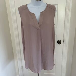 Size 6 H&M Neutral Colored Sleeveless Blouse